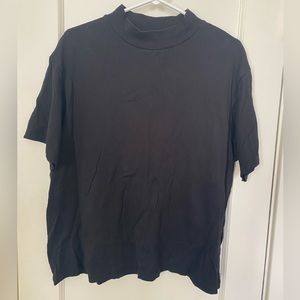 Uniqlo mock neck t-shirt- size XL